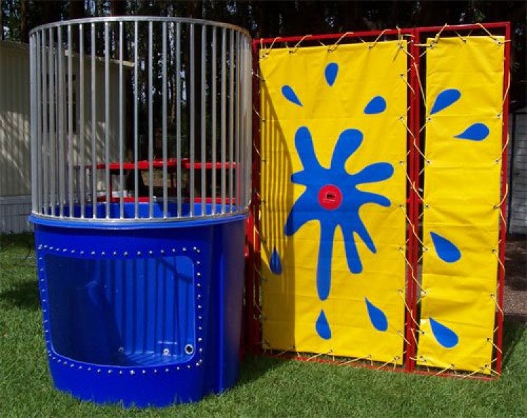 Classic Dunk Tank (550 Gal.)